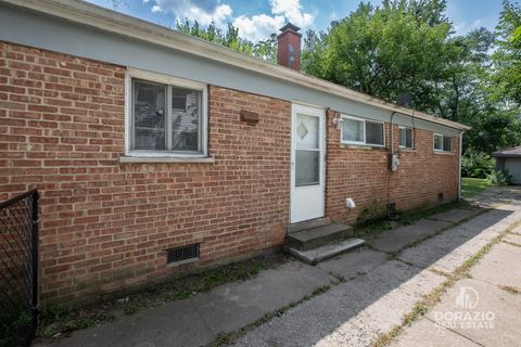 Tiny photo for 15422 Lincoln Avenue, Harvey, IL 60426 (MLS # 12496027)