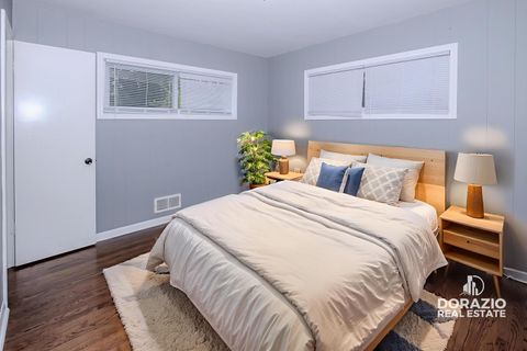 Tiny photo for 15422 Lincoln Avenue, Harvey, IL 60426 (MLS # 12496027)