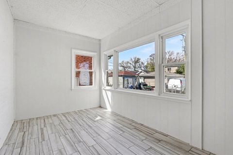 Tiny photo for 2638 N New England Avenue, Chicago, IL 60707 (MLS # 12616037)