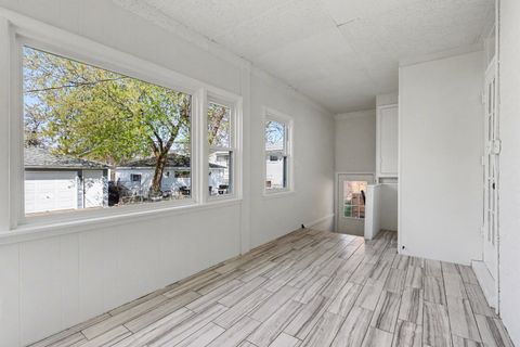 Tiny photo for 2638 N New England Avenue, Chicago, IL 60707 (MLS # 12616037)