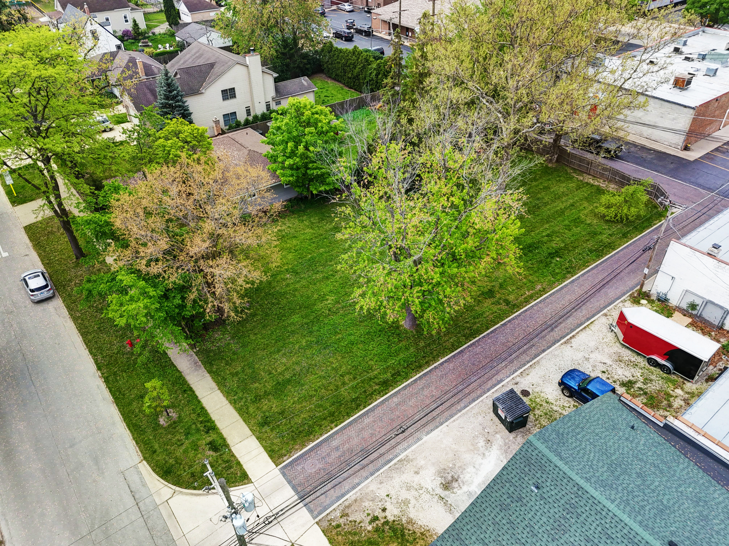 260 N Linden Avenue