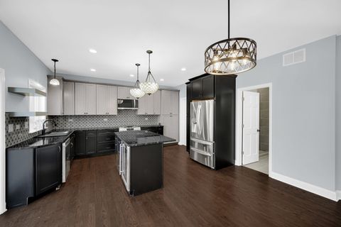 Tiny photo for 6532 W 112th Street, Worth, IL 60482 (MLS # 12555324)