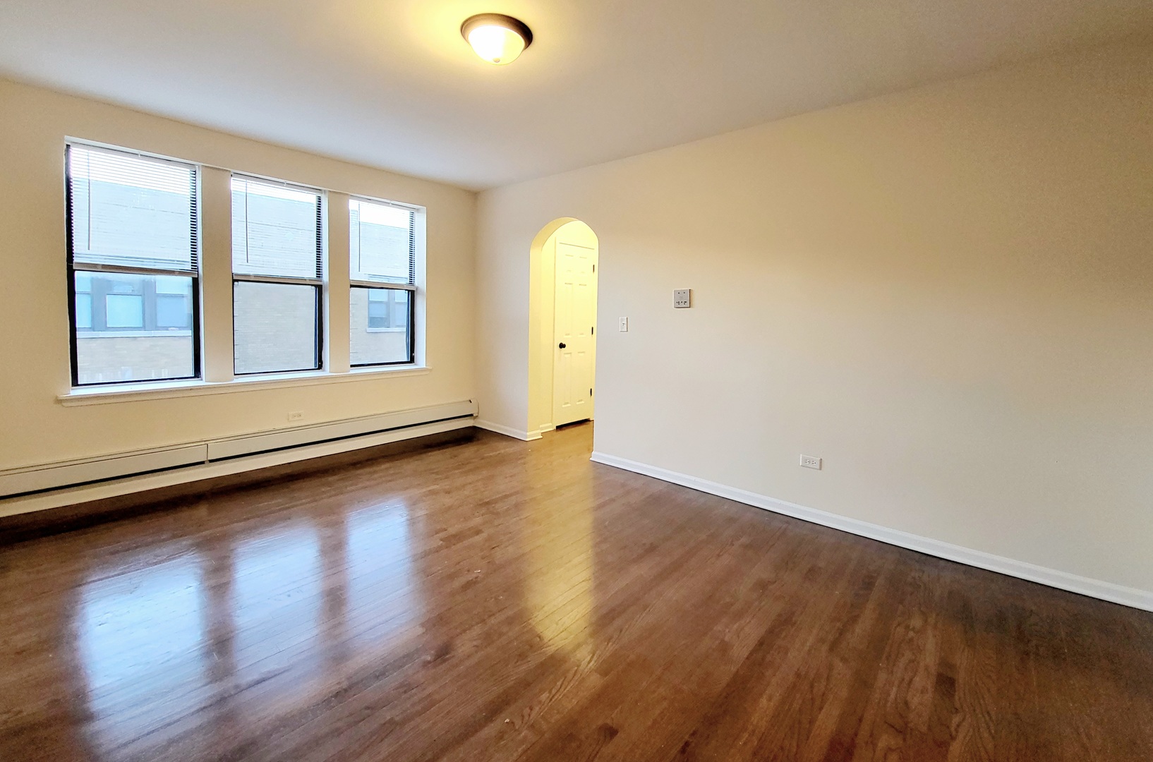 3215 W Diversey Avenue 304