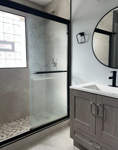 Tiny photo for 11315 S Avenue G, Chicago, IL 60617 (MLS # 12419396)