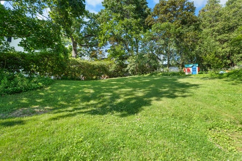 Tiny photo for 559 Hillside Drive, Highland Park, IL 60035 (MLS # 12663650)
