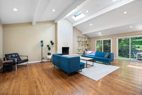 Tiny photo for 559 Hillside Drive, Highland Park, IL 60035 (MLS # 12663650)