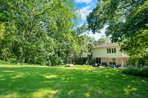Tiny photo for 559 Hillside Drive, Highland Park, IL 60035 (MLS # 12663650)