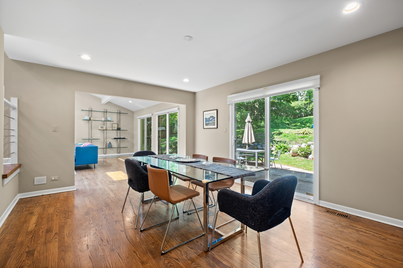 559 Hillside Drive