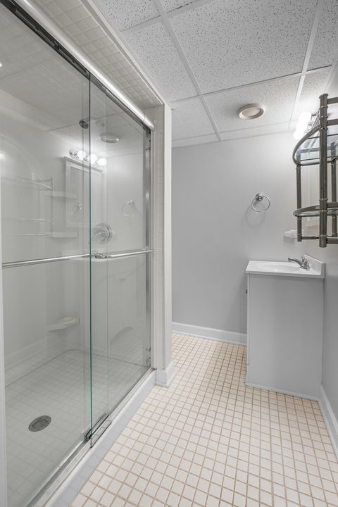 Tiny photo for 559 Hillside Drive, Highland Park, IL 60035 (MLS # 12663650)