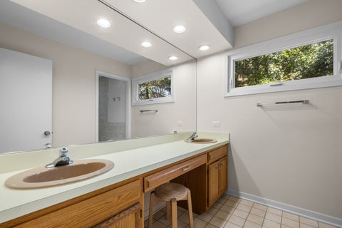 Tiny photo for 559 Hillside Drive, Highland Park, IL 60035 (MLS # 12663650)