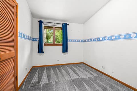 Tiny photo for 3S984 Oakland Lane, North Aurora, IL 60542 (MLS # 12733284)
