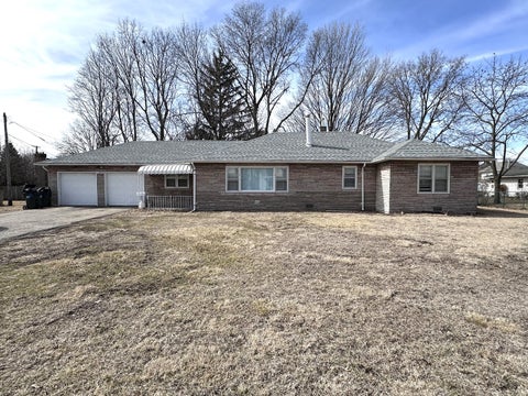 Photo of 1107 Locust Street, Sterling, IL 61081 (MLS # 12773399)