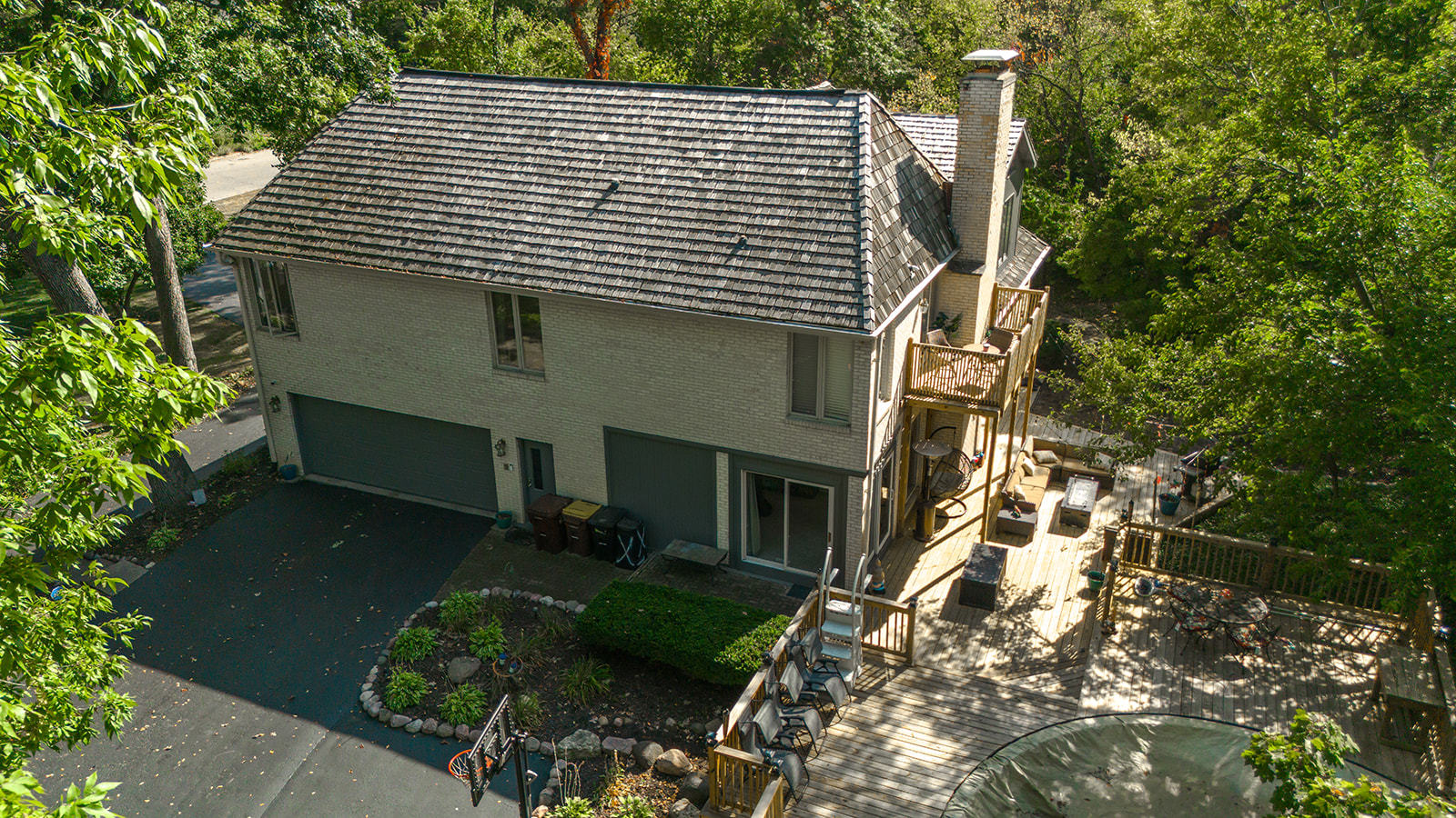 3364 Ramblewood Lane