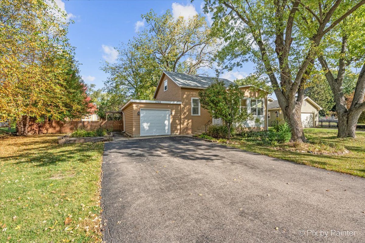 1398 Floresta Vista Lane