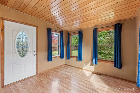Tiny photo for 1398 Floresta Vista Lane, Crystal Lake, IL 60014 (MLS # 12486581)