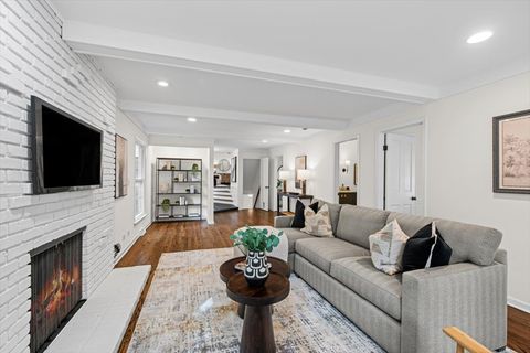 Tiny photo for 265 Randolph Street, Glencoe, IL 60022 (MLS # 12504248)