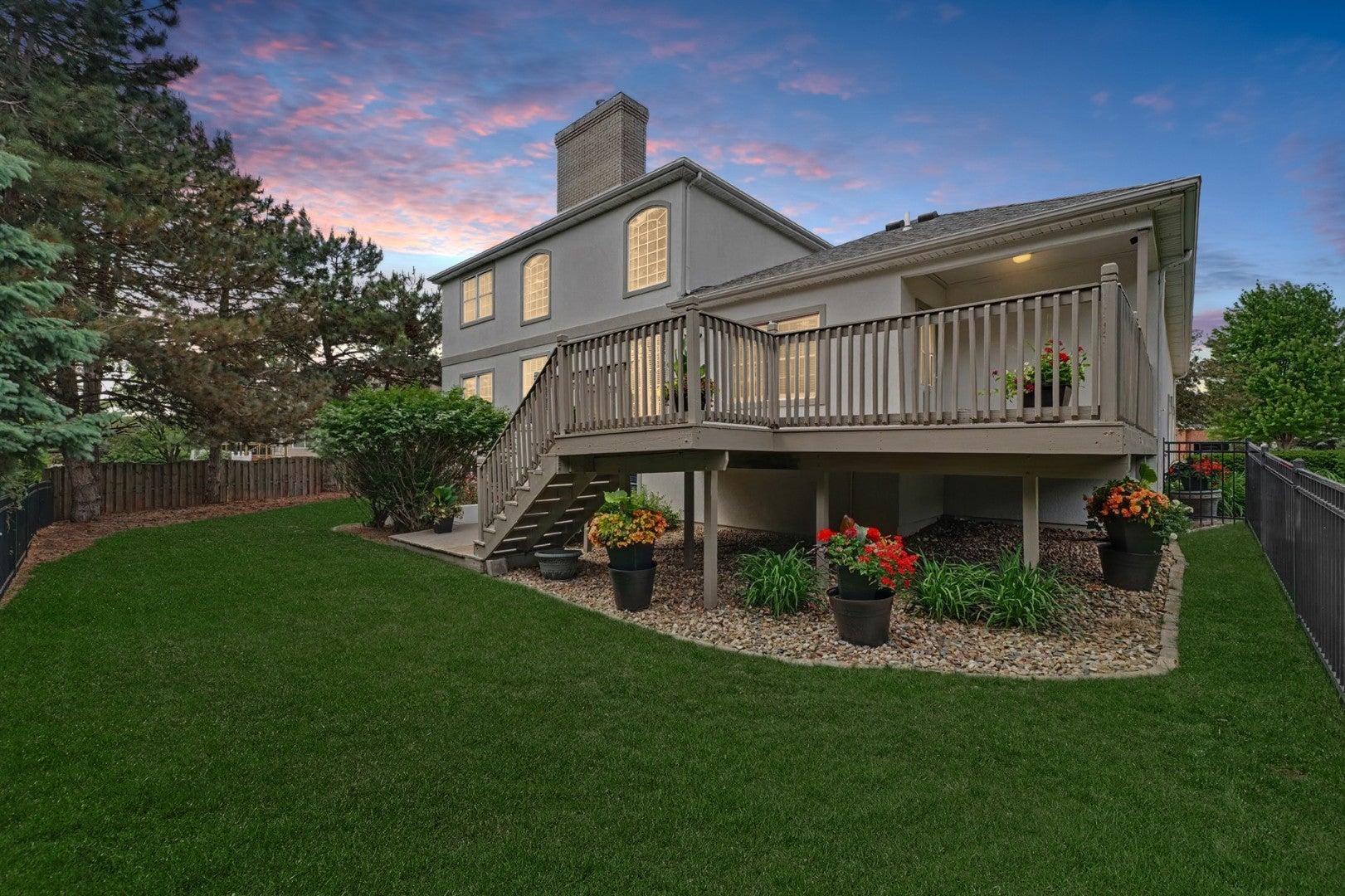 5 Weaver Court