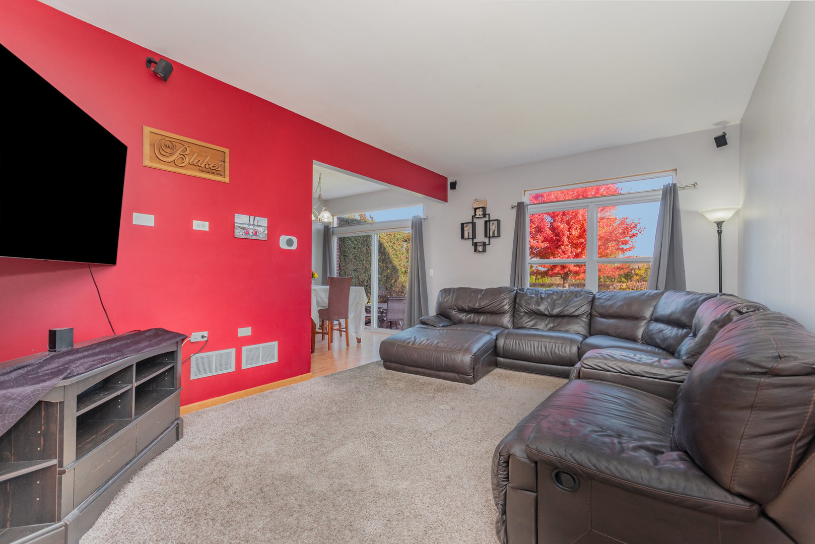 2604 Foxwood Drive 2604