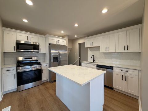 Tiny photo for 7547 Blazer Avenue, Justice, IL 60458 (MLS # 12620699)