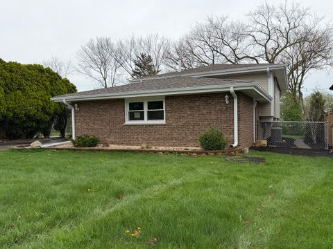 Tiny photo for 7547 Blazer Avenue, Justice, IL 60458 (MLS # 12620699)