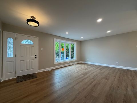 Tiny photo for 7547 Blazer Avenue, Justice, IL 60458 (MLS # 12620699)