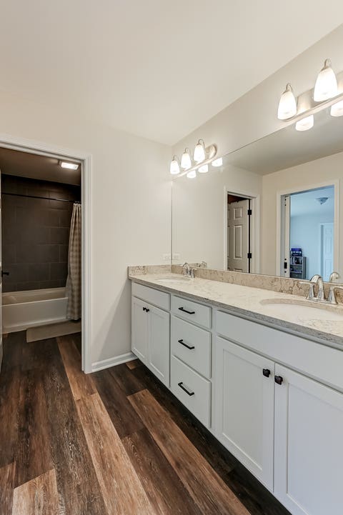 Tiny photo for 1117 Hickory Drive, Western Springs, IL 60558 (MLS # 12669302)