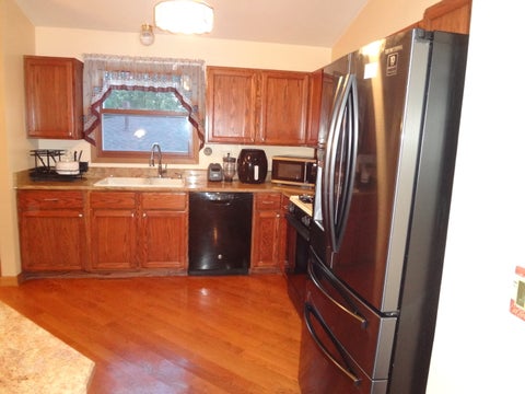 Tiny photo for 4193 Blackstone Avenue, Gurnee, IL 60031 (MLS # 12783987)