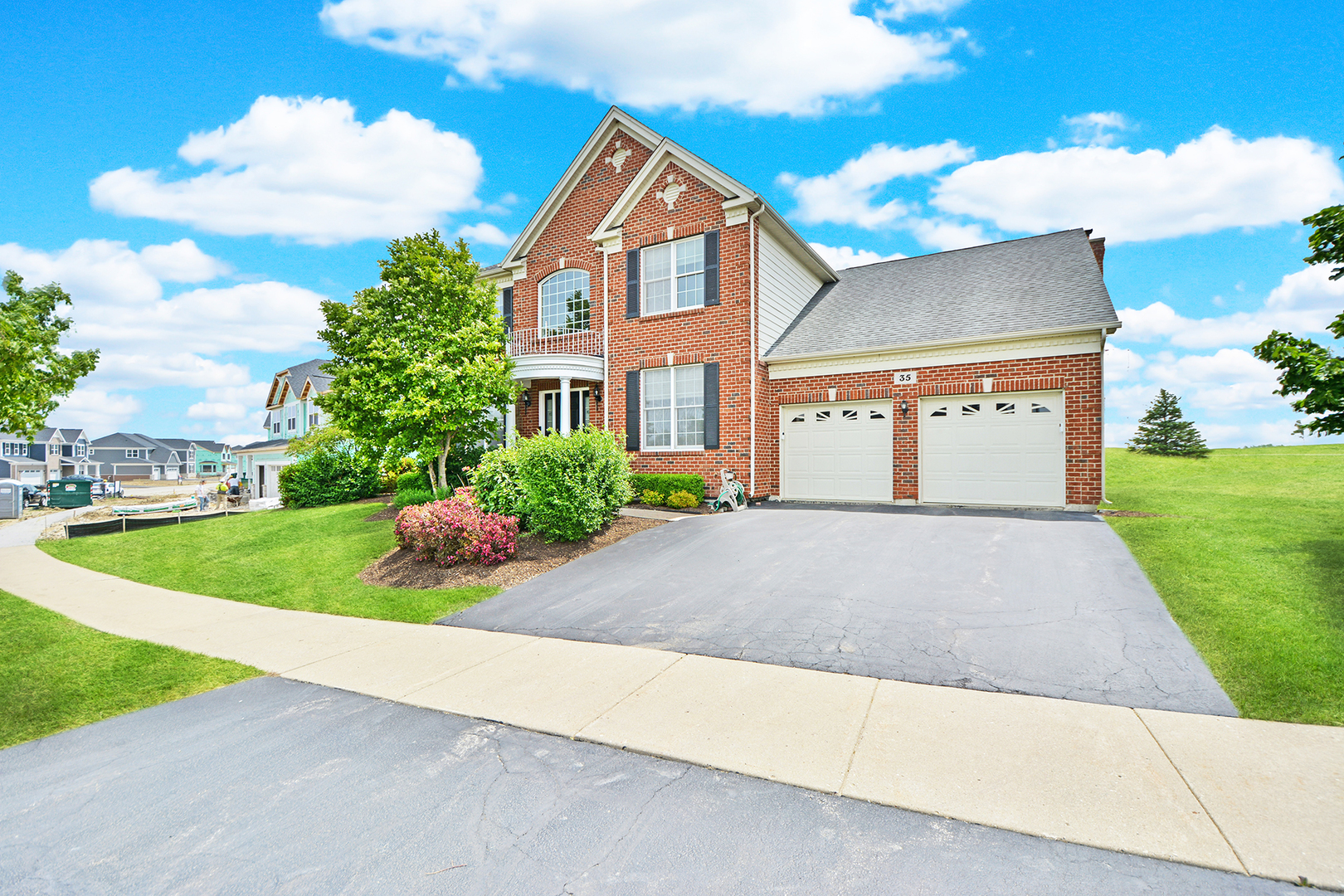 35 Open Parkway N