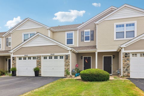 Tiny photo for 2040 Limestone Lane, Carpentersville, IL 60110 (MLS # 12642555)