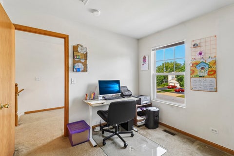 Tiny photo for 2040 Limestone Lane, Carpentersville, IL 60110 (MLS # 12642555)