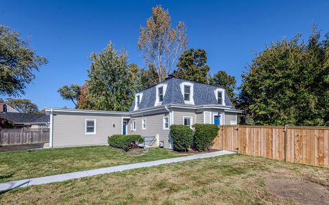 A home in Wilmette