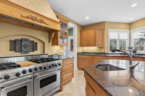 Tiny photo for 2719 Crystal Way, Prairie Grove, IL 60012 (MLS # 12632819)
