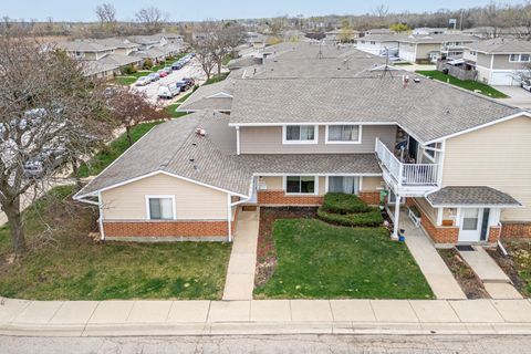 Tiny photo for 6102 Kit Carson Drive, Hanover Park, IL 60133 (MLS # 12619092)