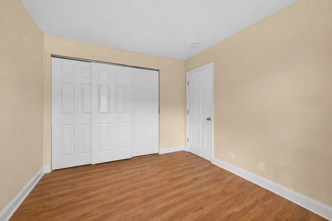 Tiny photo for 6102 Kit Carson Drive, Hanover Park, IL 60133 (MLS # 12619092)
