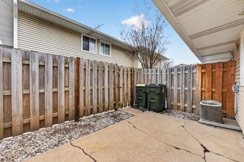 Tiny photo for 6102 Kit Carson Drive, Hanover Park, IL 60133 (MLS # 12619092)