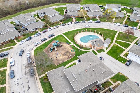 Tiny photo for 6102 Kit Carson Drive, Hanover Park, IL 60133 (MLS # 12619092)