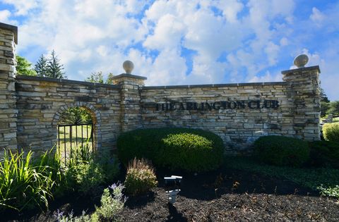 Tiny photo for 1502 Canbury Court #D1, Wheeling, IL 60090 (MLS # 12471871)