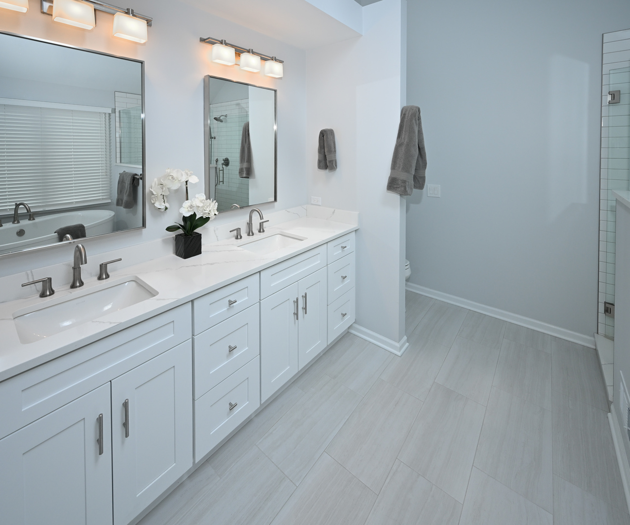 St. Charles, Illinois 60174, United States, 4 Bedrooms Bedrooms, ,3 BathroomsBathrooms,Residential,Contingent,212852