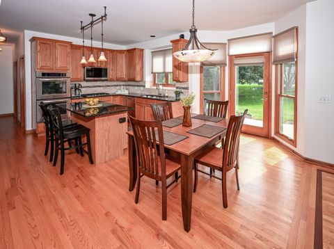 Tiny photo for 3753 Queen Anne Court, St. Charles, IL 60174 (MLS # 12437230)