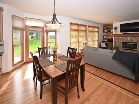 Tiny photo for 3753 Queen Anne Court, St. Charles, IL 60174 (MLS # 12437230)