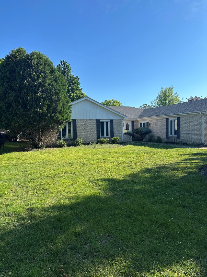 3862 Grace Lane