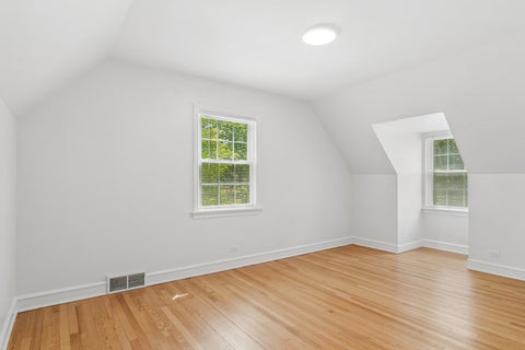 Tiny photo for 983 Harvard Court, Highland Park, IL 60035 (MLS # 12683179)