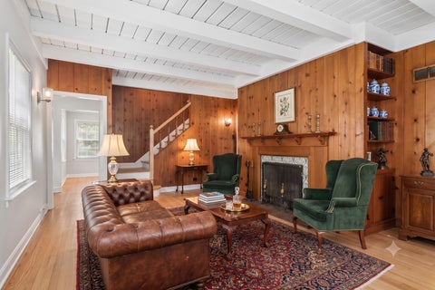 Tiny photo for 983 Harvard Court, Highland Park, IL 60035 (MLS # 12683179)