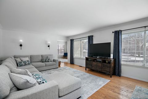 Tiny photo for 1675 Rosehall Lane, Elgin, IL 60123 (MLS # 12593295)