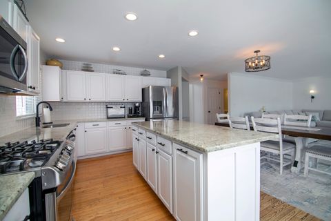 Tiny photo for 1675 Rosehall Lane, Elgin, IL 60123 (MLS # 12593295)