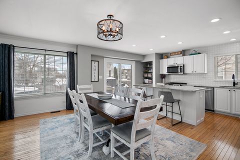 Tiny photo for 1675 Rosehall Lane, Elgin, IL 60123 (MLS # 12593295)