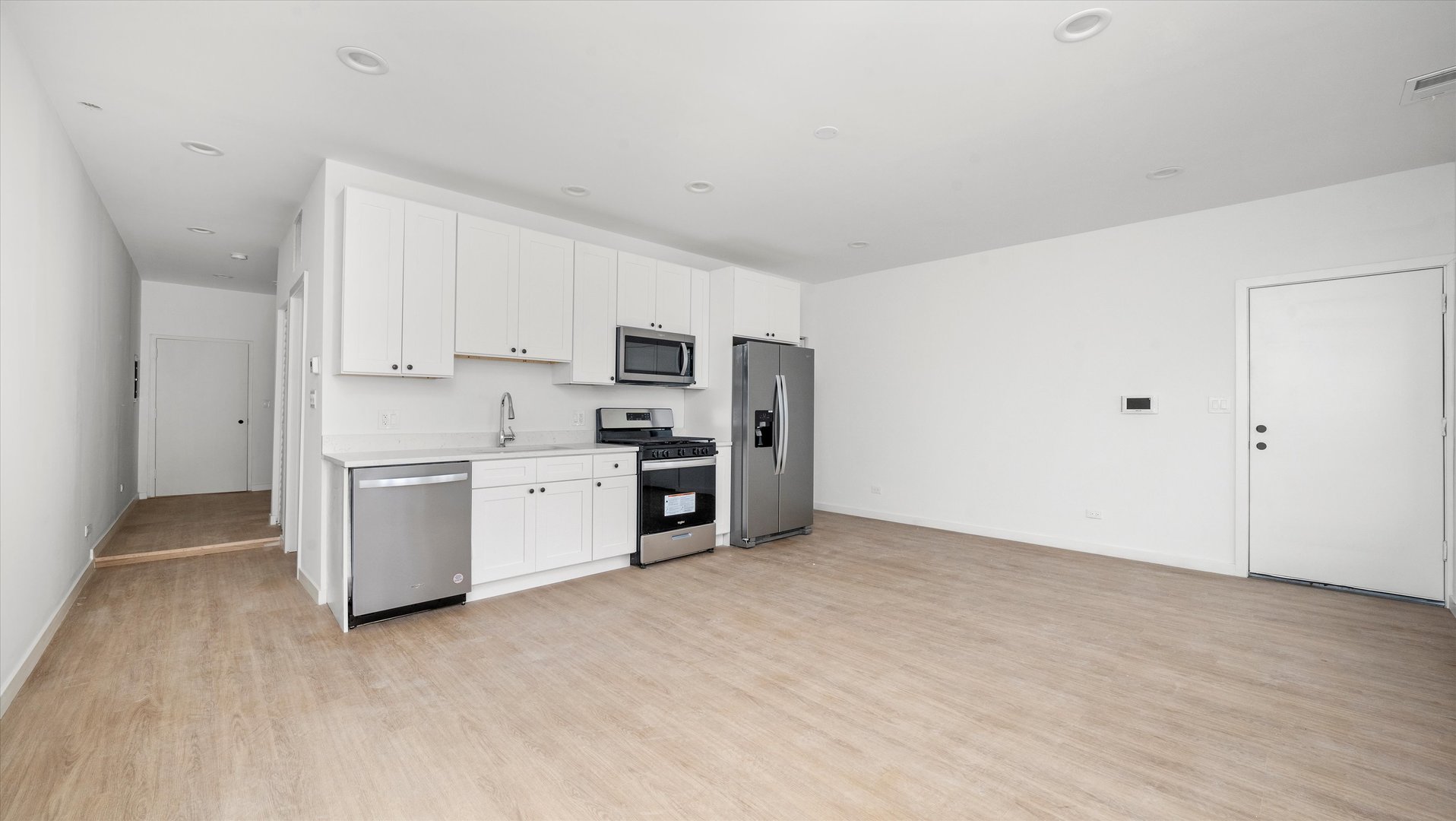 2353 N Springfield Avenue 2