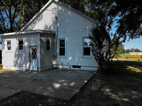 Tiny photo for 660 W Jackson Street, Virden, IL 62690 (MLS # 12755349)