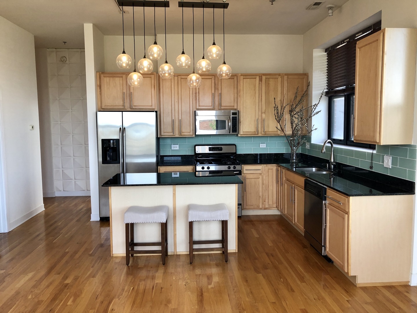 2 S Leavitt Street 304