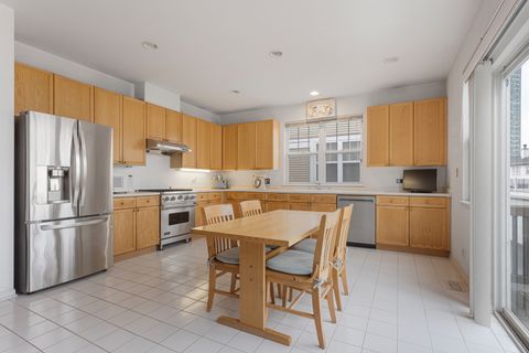 Tiny photo for 4922-B S Cornell Avenue, Chicago, IL 60615 (MLS # 12611787)